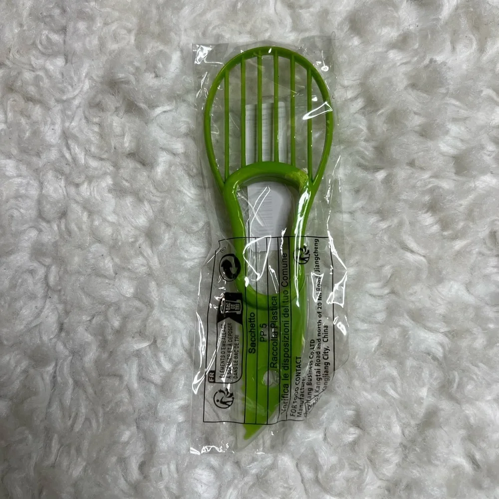NEW AVOCADO DICED CORER, SLICING TOOL 3 IN 1 TOOL